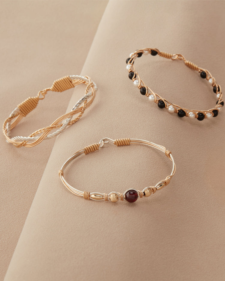 Holiday hero mobile bracelets
